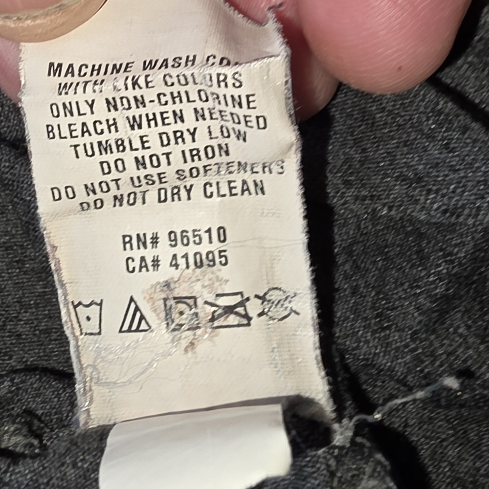 Under Armour Heathered Purple and Charcoal V-Neck Tees (35T) - Picture 6 of 15